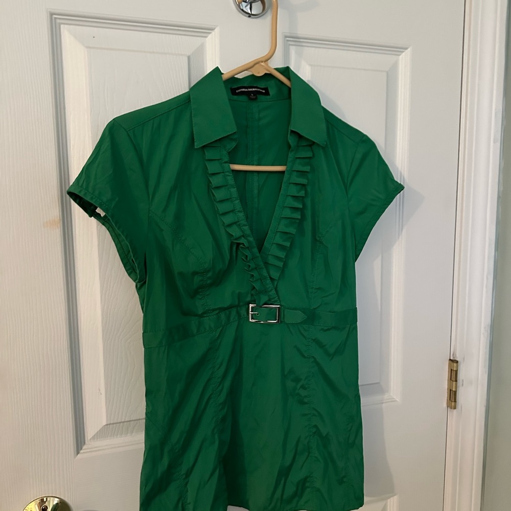 Express top, sz small